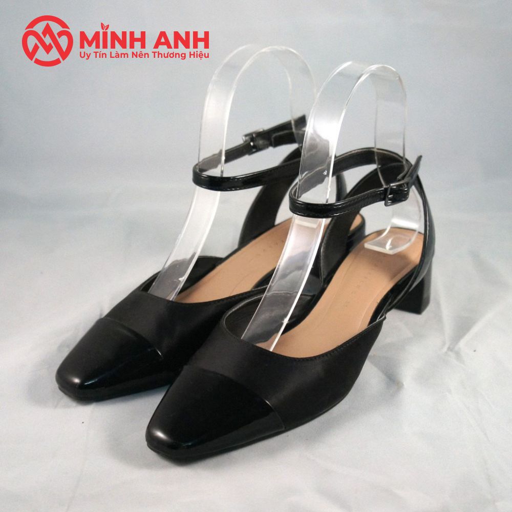 Gọng Mica Trưng Bày Giày Dép